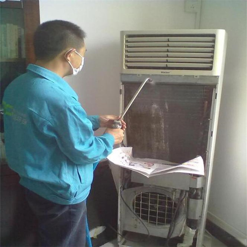 深圳福田园岭专业维修空调服务|空调清洗维护，24小时随叫随到